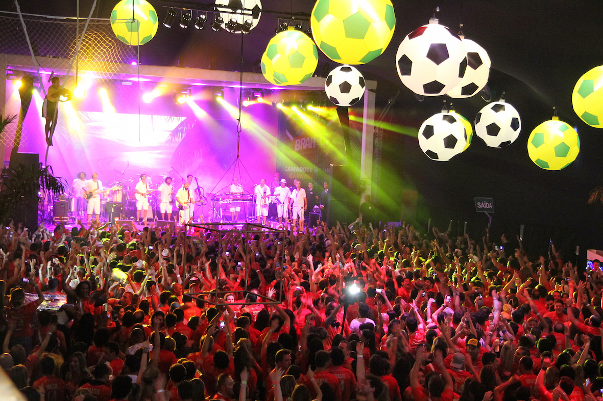 Viagens: Camarote Brahma no Carnaval 2015