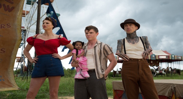 Estreia da série American Horror Story: Freak Show 