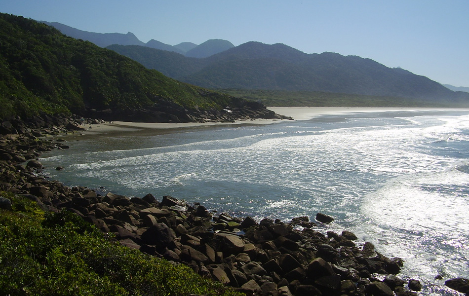 Viagens: 8 belas praias desertas no litoral de São Paulo 