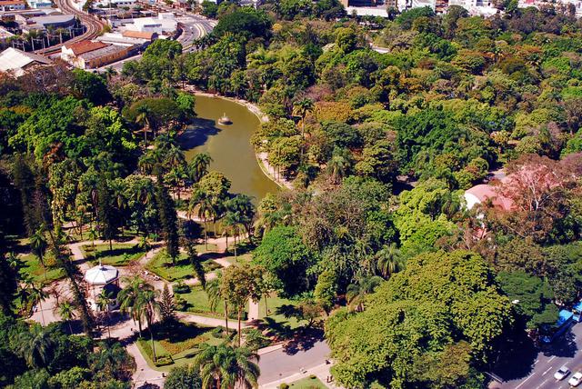 Parque Municipal Américo Renné Giannetti