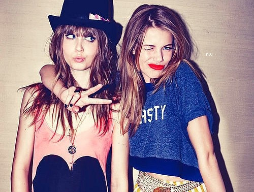 20 caras e bocas que só sua melhor amiga pode entender