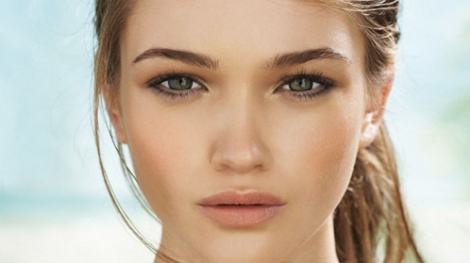 Moda e Beleza: 12 razões para usar menos maquiagem