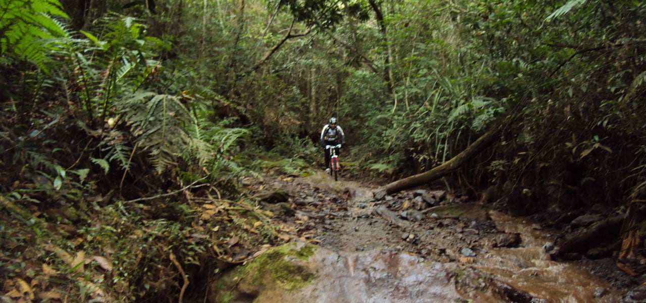 Viagens: 6 trilhas incríveis para se aventurar em Belo Horizonte