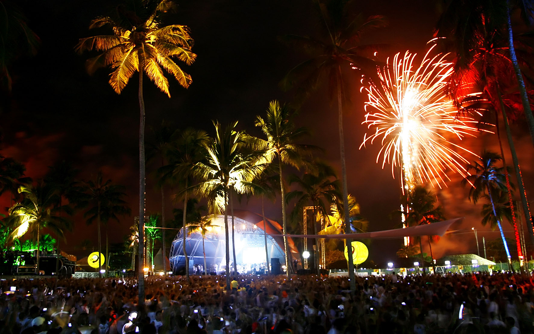 Réveillon 2016: festas e shows na Bahia
