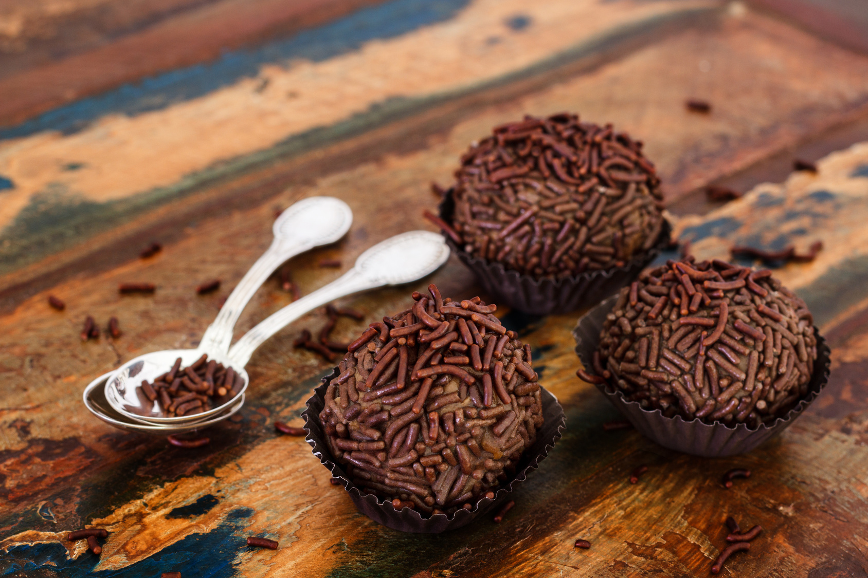 Receita de brigadeiro com nozes e uva passa