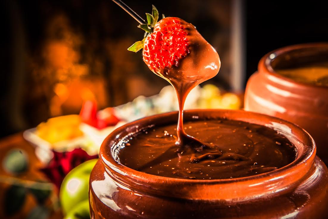 Hannover dá 50% de desconto na fondue no Dia do Chocolate
