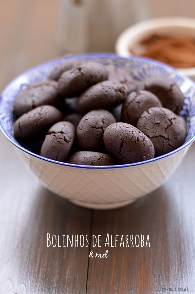 Bolinhos de alfarroba e mel