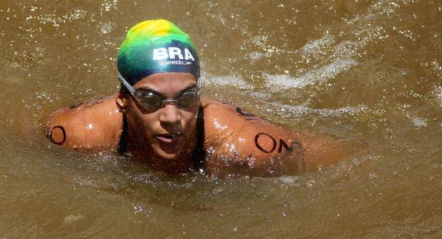 ANA MARCELA CUNHA - MARATONA AQUÁTICA