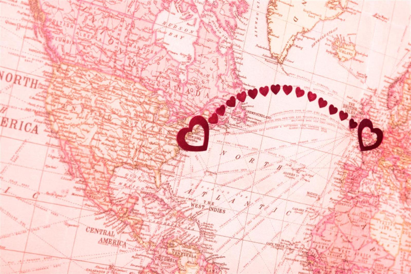 16 coisas que só quem tem um relacionamento à distância vai entender