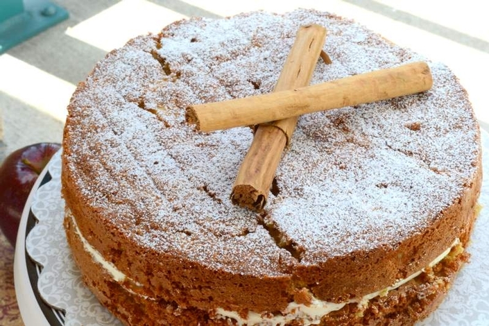 Bolo de Canela Recheado