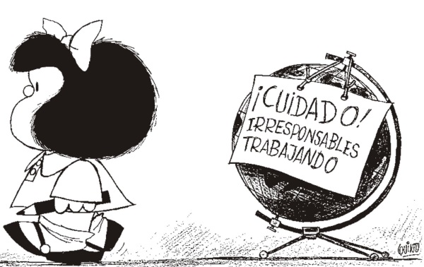 A PEQUENA FILOSOFIA DE MAFALDA - GUERRA E PAZ