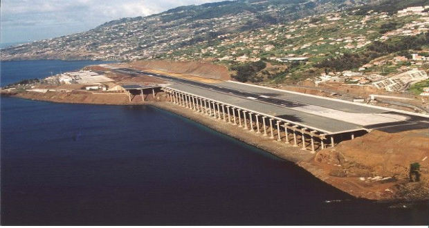 Aeroporto Internacional da Madeira - Portugal