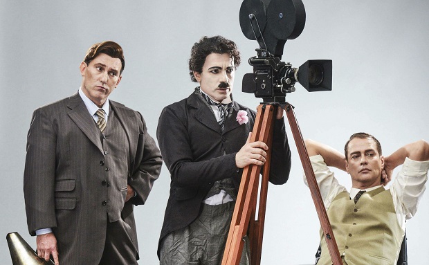 Teatro: 8 motivos para assistir "Chaplin, o Musical"