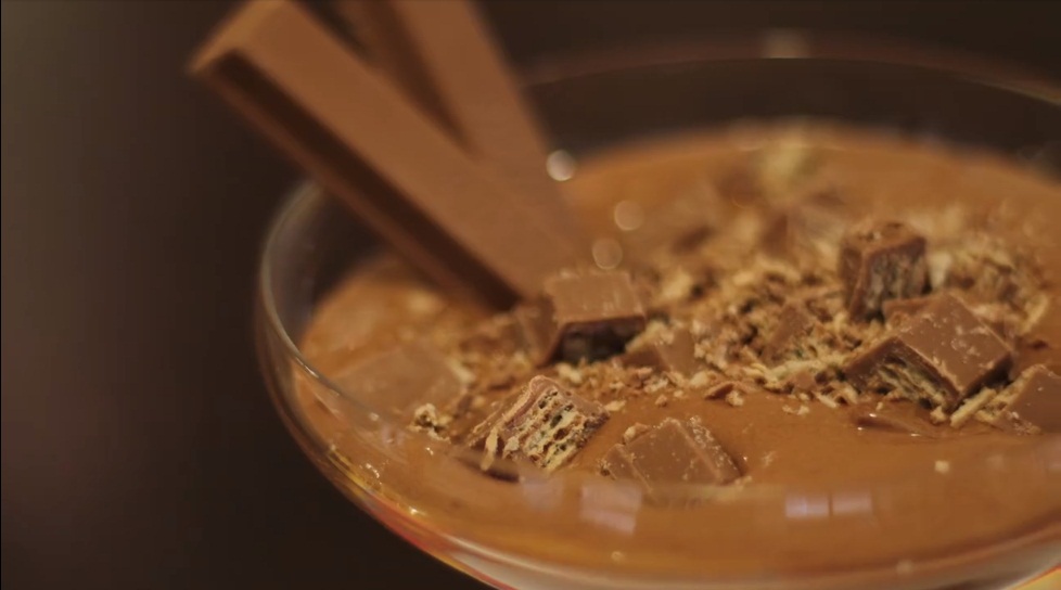 Restaurantes: Aprenda a fazer um delicioso mousse de Kit Kat