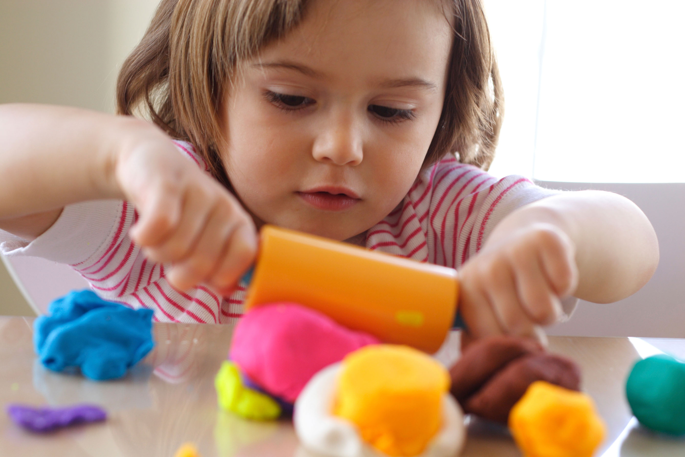 Filhos (antigo): 10 atividades para fazer em casa com as crianças durante as férias