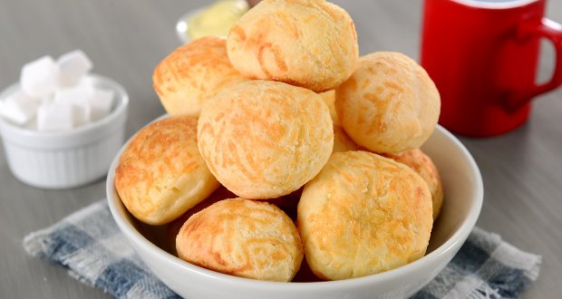 Pão de Queijo Fácil