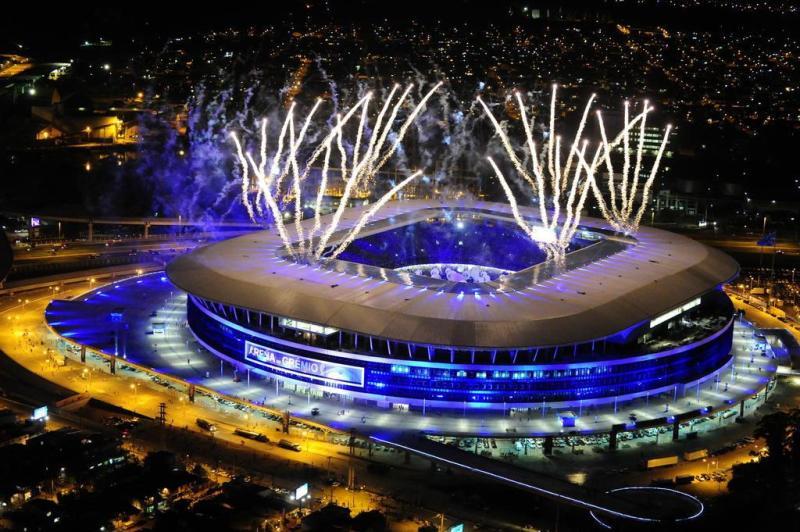 Visitar a Arena e o Beira-Rio
