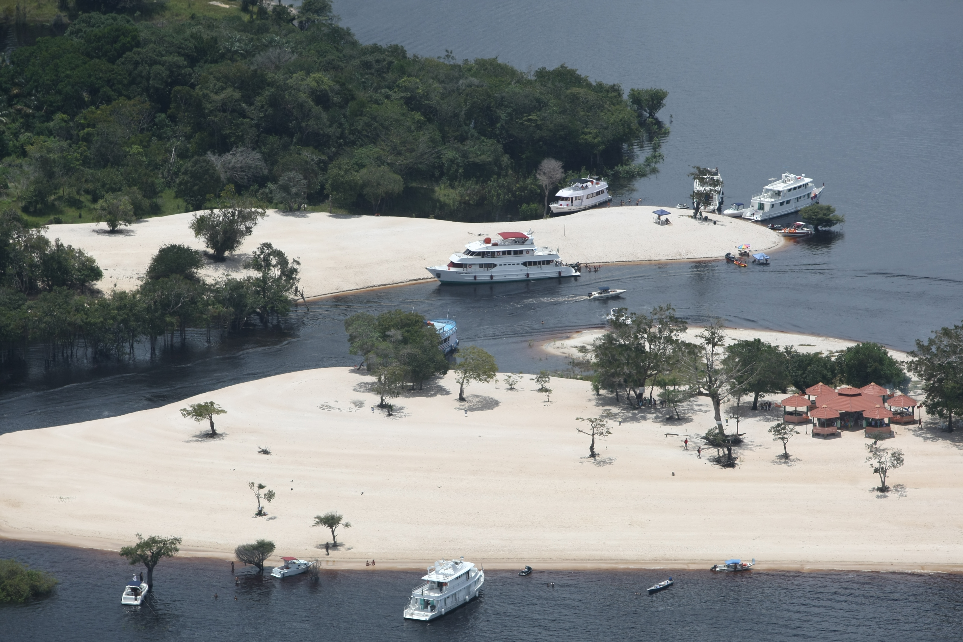 Viagens: 10 coisas para conhecer (ou fazer) em Manaus