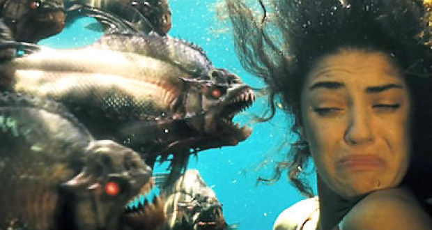 Piranha 3D (2010)