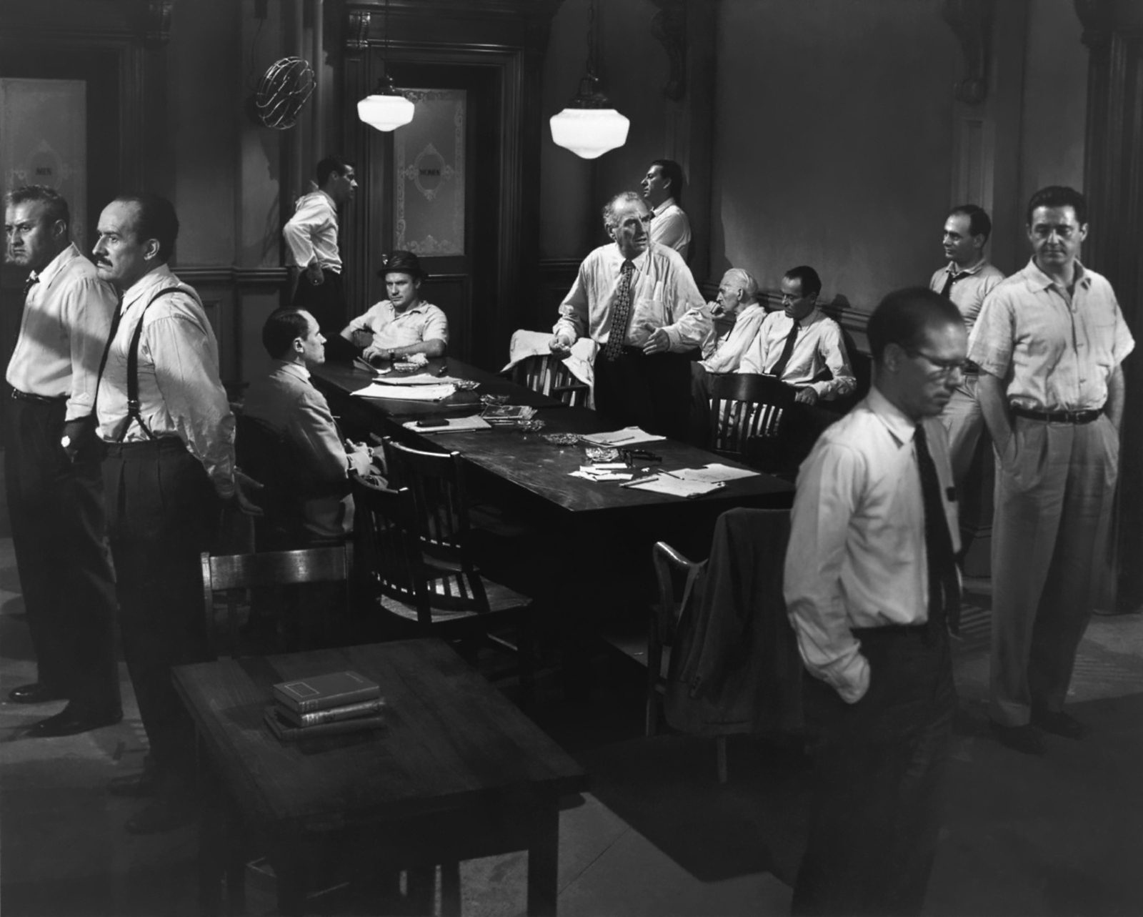 10 Filmes passados dentro de um único ambiente