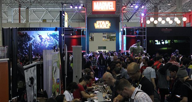 Cinema: Com ingressos esgotados para o sábado, CCXP espera público 20% maior em 2015 