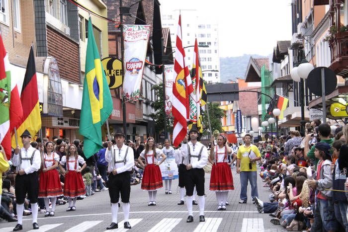 Viagens: Oktoberfest Blumenau 2015