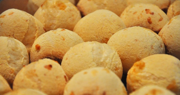 Pão de queijo de tapioca (sem ovo, óleo e glúten)