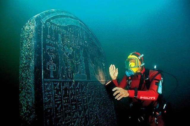 Heracleion/Thonis - Egito
