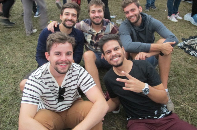 Caras mais gatos do Lolla 2016