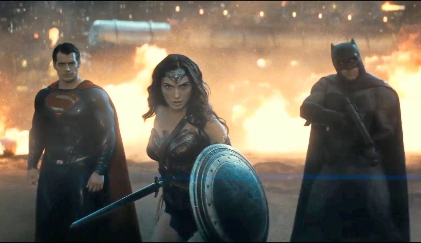 Cinema: Crítica: Nem morcego, nem capa. Mulher Maravilha é o melhor de “Batman vs Superman: A Origem da Justiça”