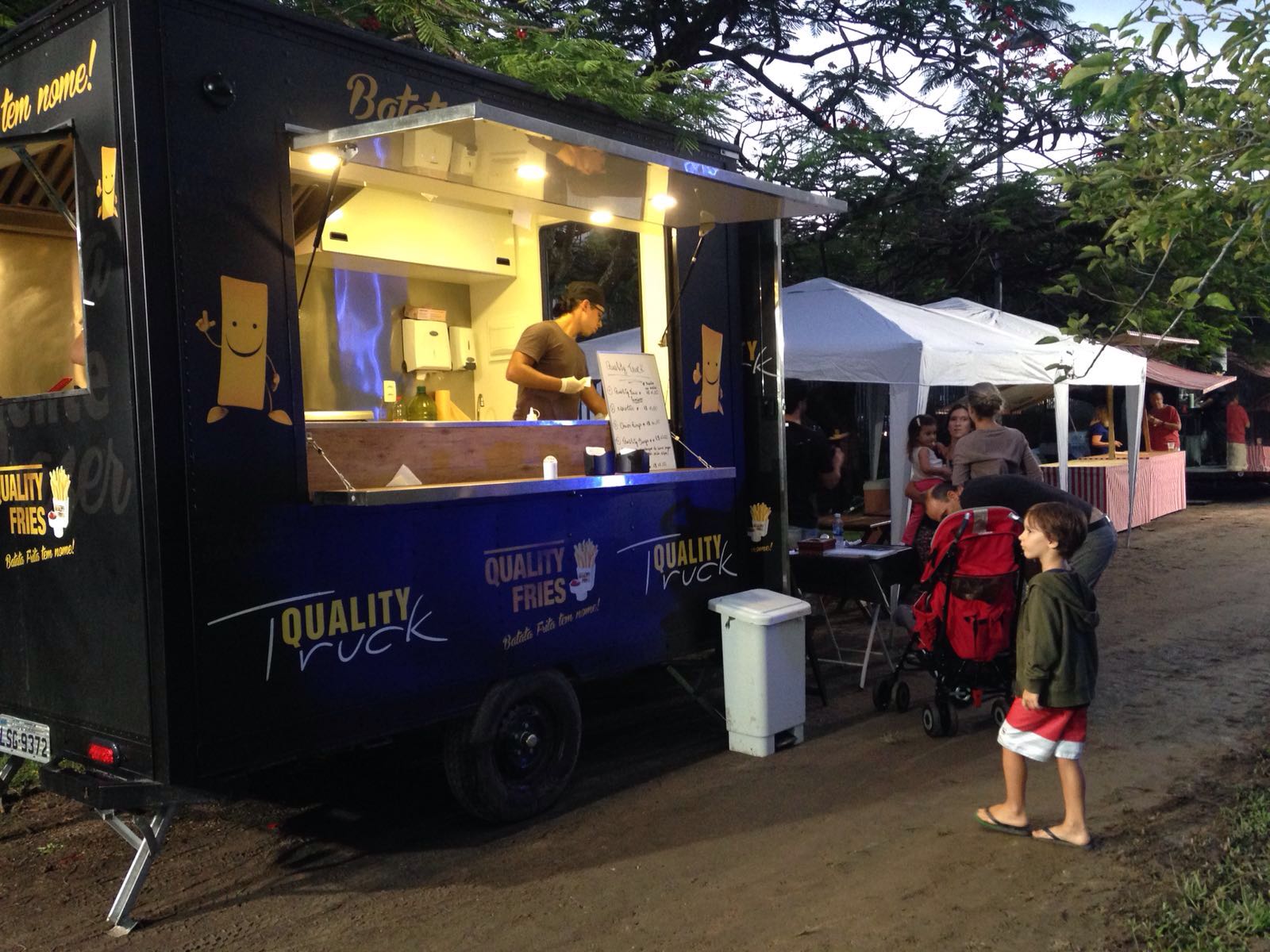 Na Cidade: Food Truck Music Festival