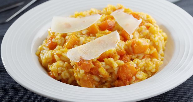 RISOTO DE QUINUA COM ABÓBORA E ERVAS