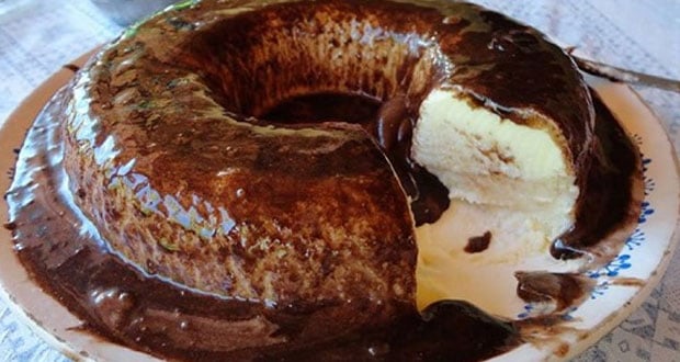 Aprenda a fazer uma receita de sorvete quente para devorar no inverno