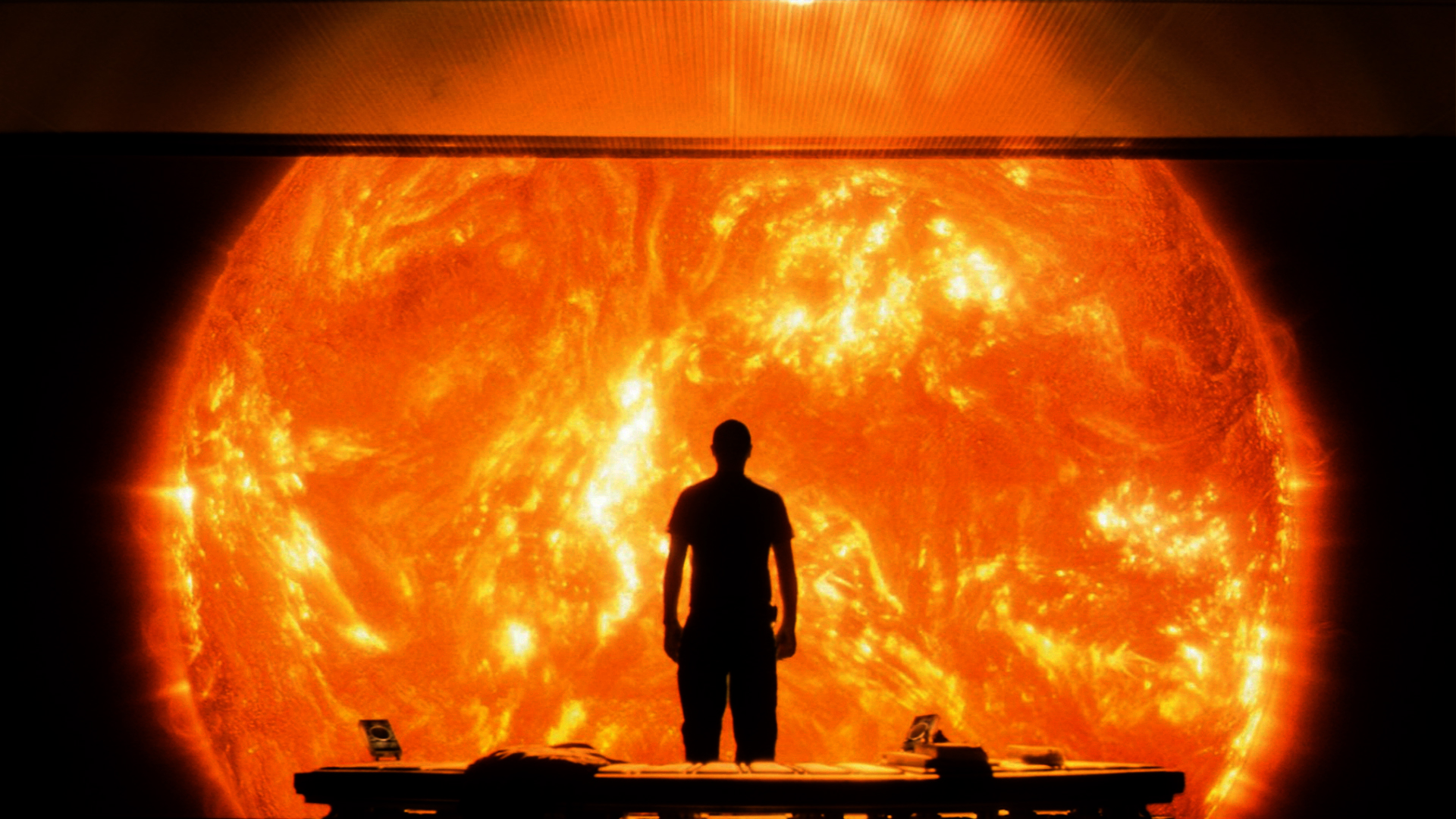 Sunshine – Alerta Solar (2007)