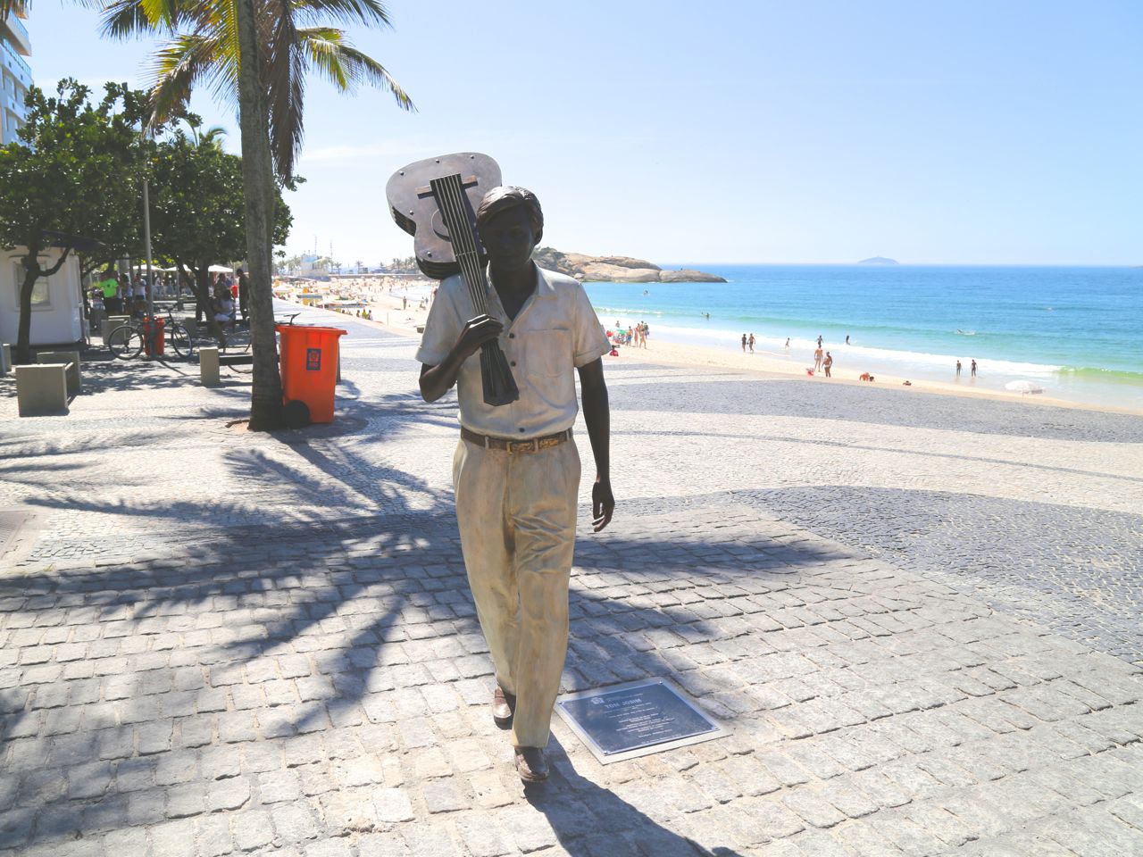 Estátua de Tom Jobim