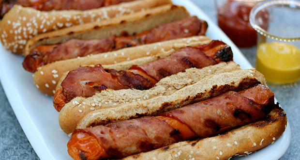 Cachorro-quente com bacon