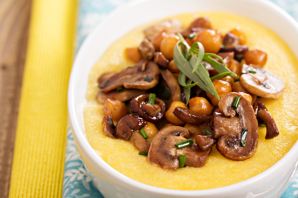 Polenta com Ragu de Cogumelos