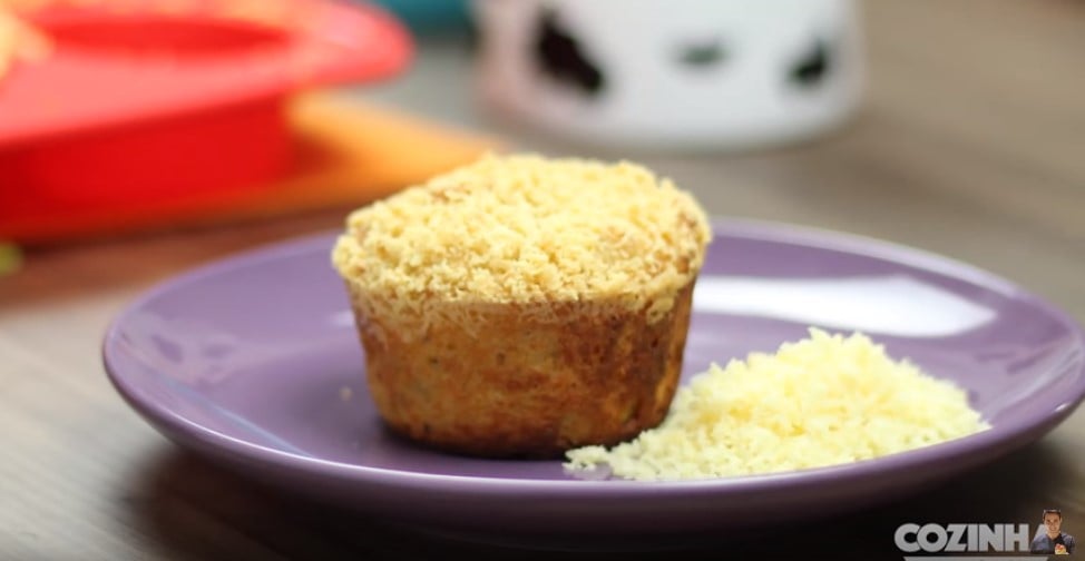 Restaurantes: Aprenda a fazer o muffin de parmesão do Starbucks