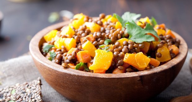 Salada de lentilhas com cenoura