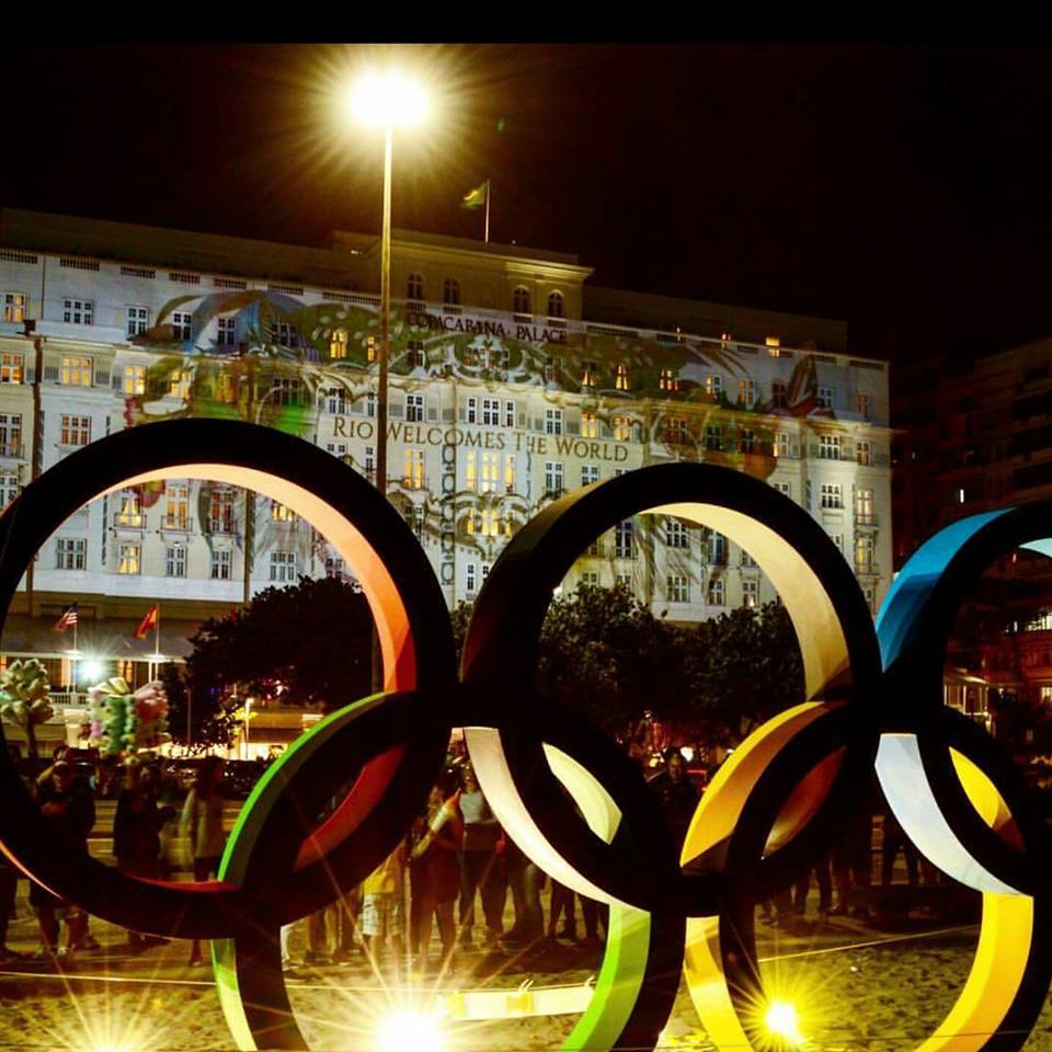 Comportamento: Copacabana Palace recebe intervenção de artista islandesa para entrar no clima das Olimpíadas