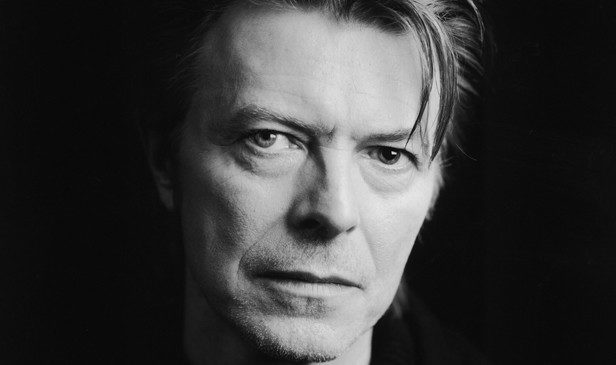 Música: Banda de David Bowie prepara disco inspirado no músico 