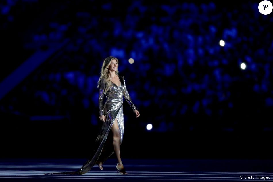 Shows: Após abertura das Olimpíadas, "Garota de Ipanema" bomba no Spotify