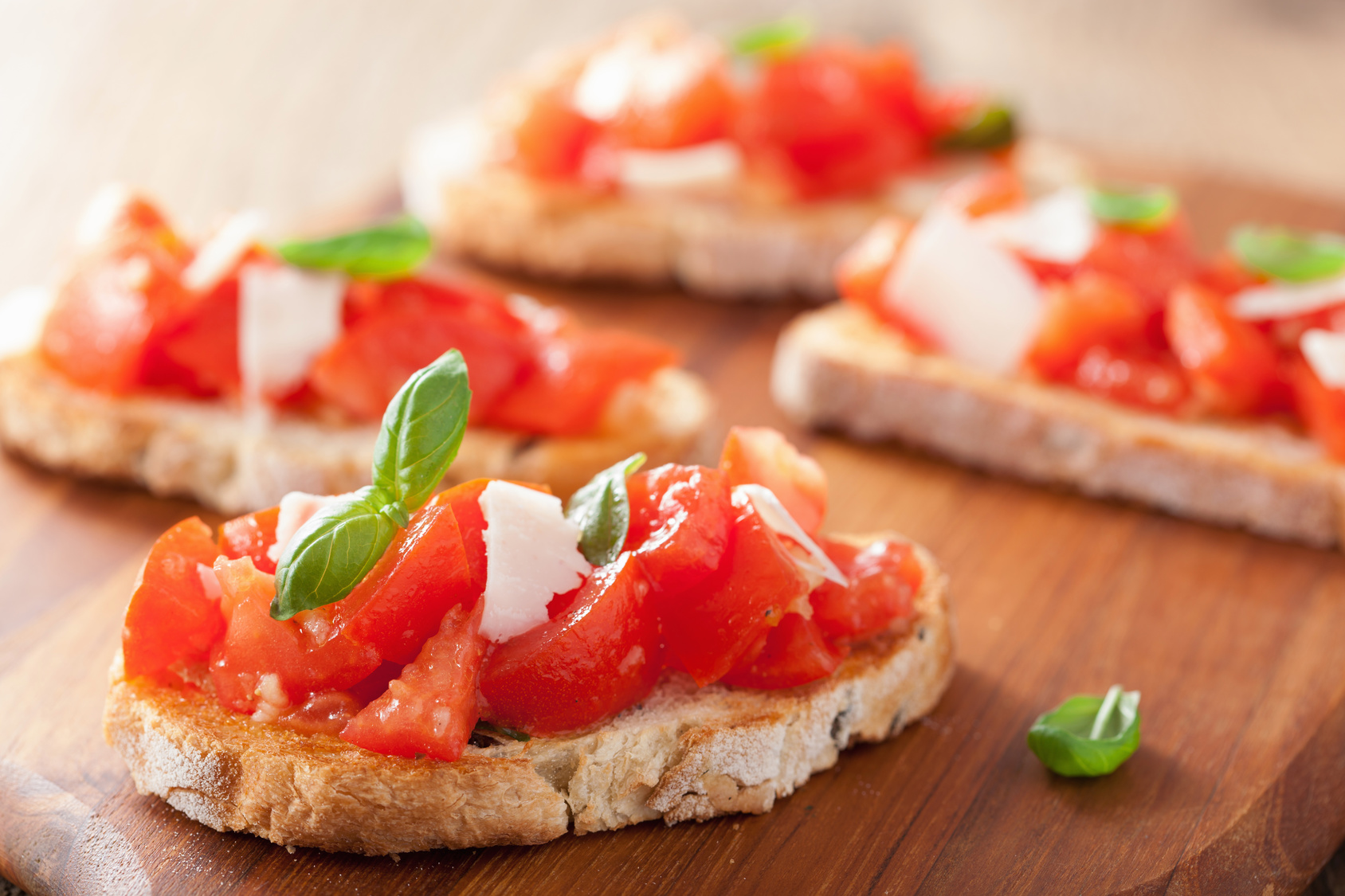 Bruschetta de tomate