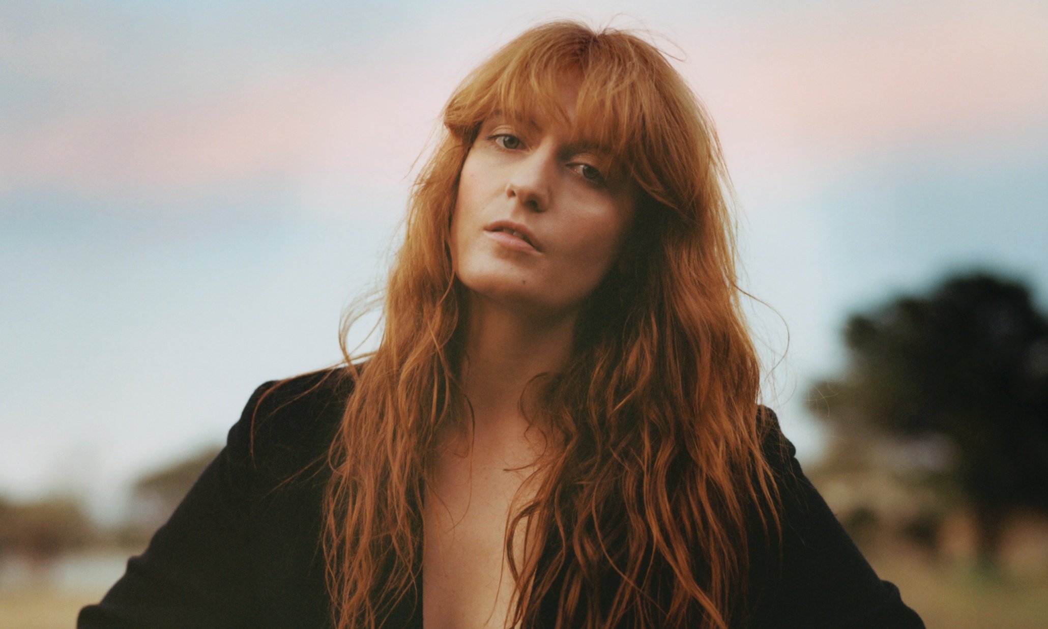 Cinema: Florence + The Machine lança faixa para o novo filme de Tim Burton