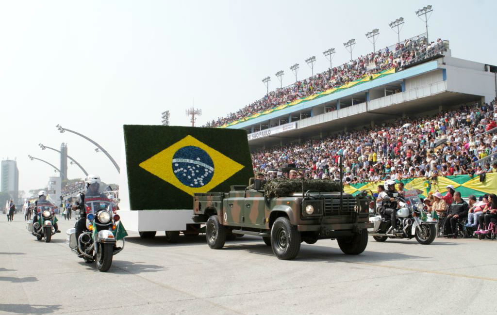 Viagens: Desfile Cívico e Militar de 7 de setembro de 2016