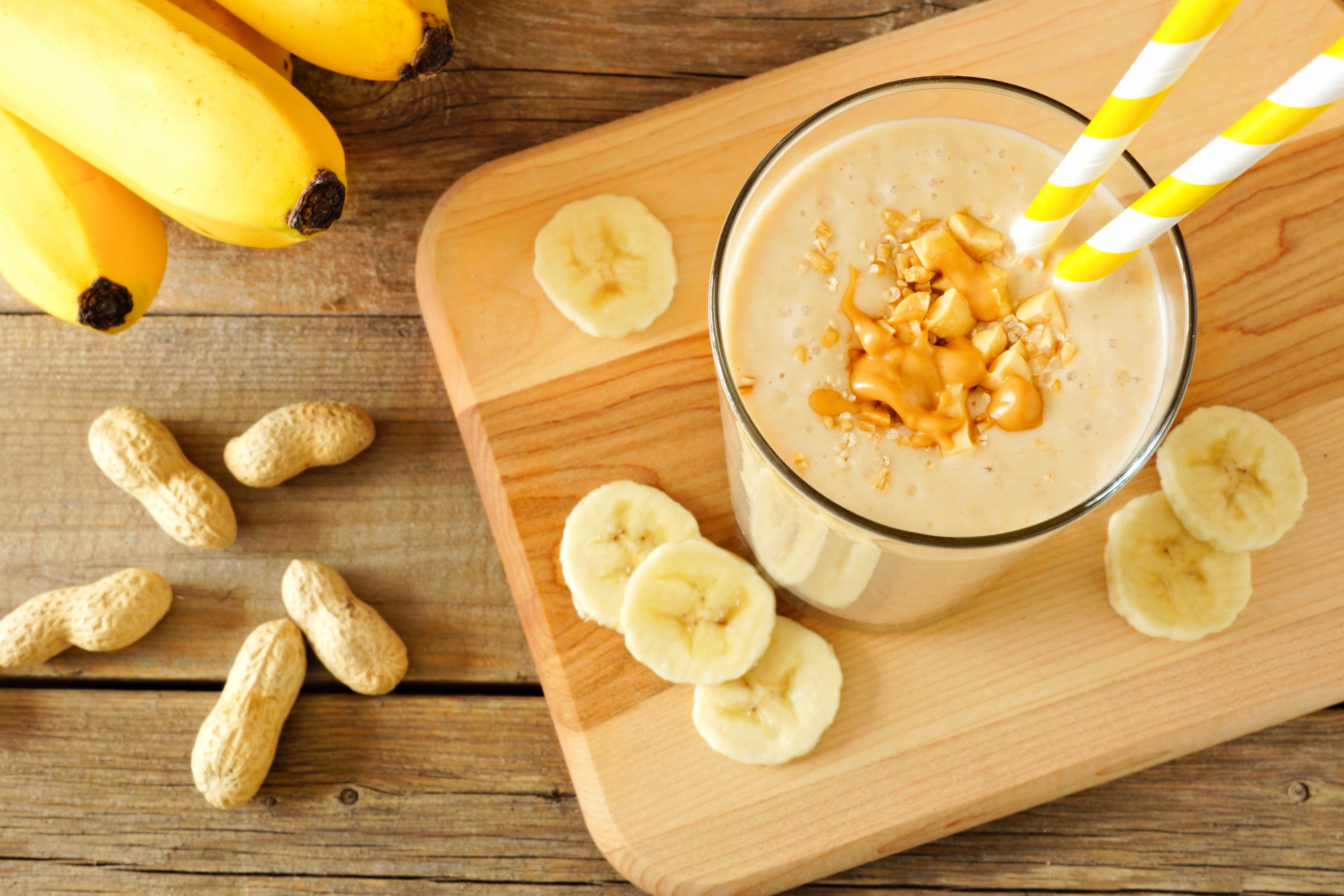 Smoothie de banana e pasta de amendoim