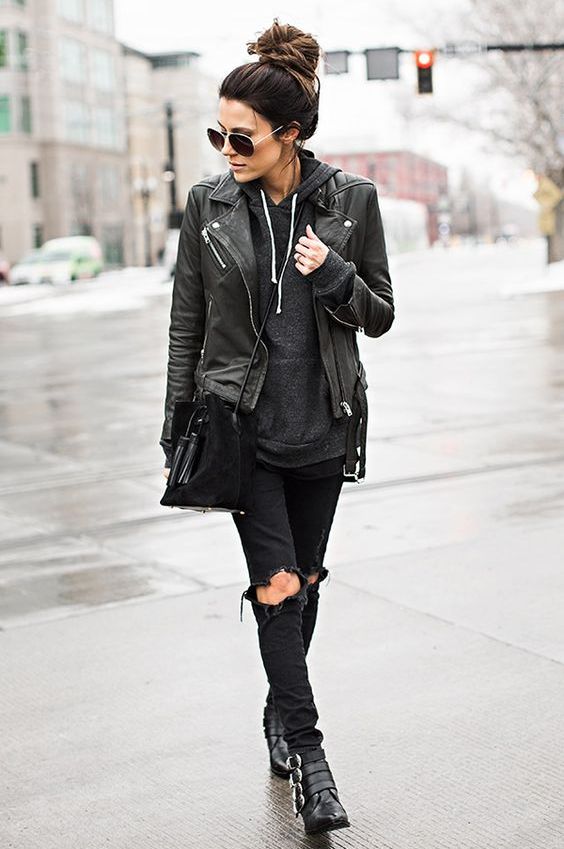 roupa preta estilosa